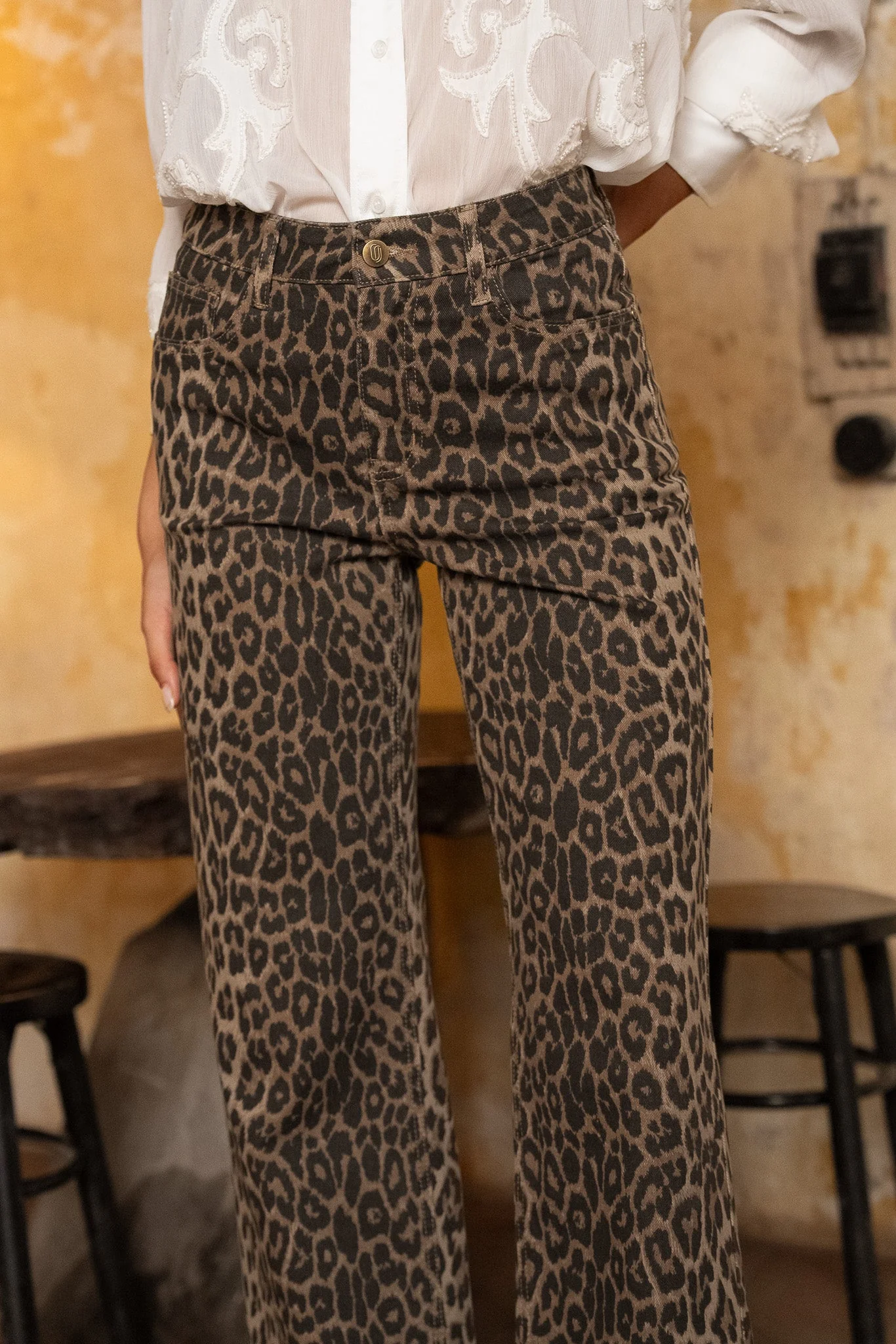 Jean Barbara - Leopard - Image 3