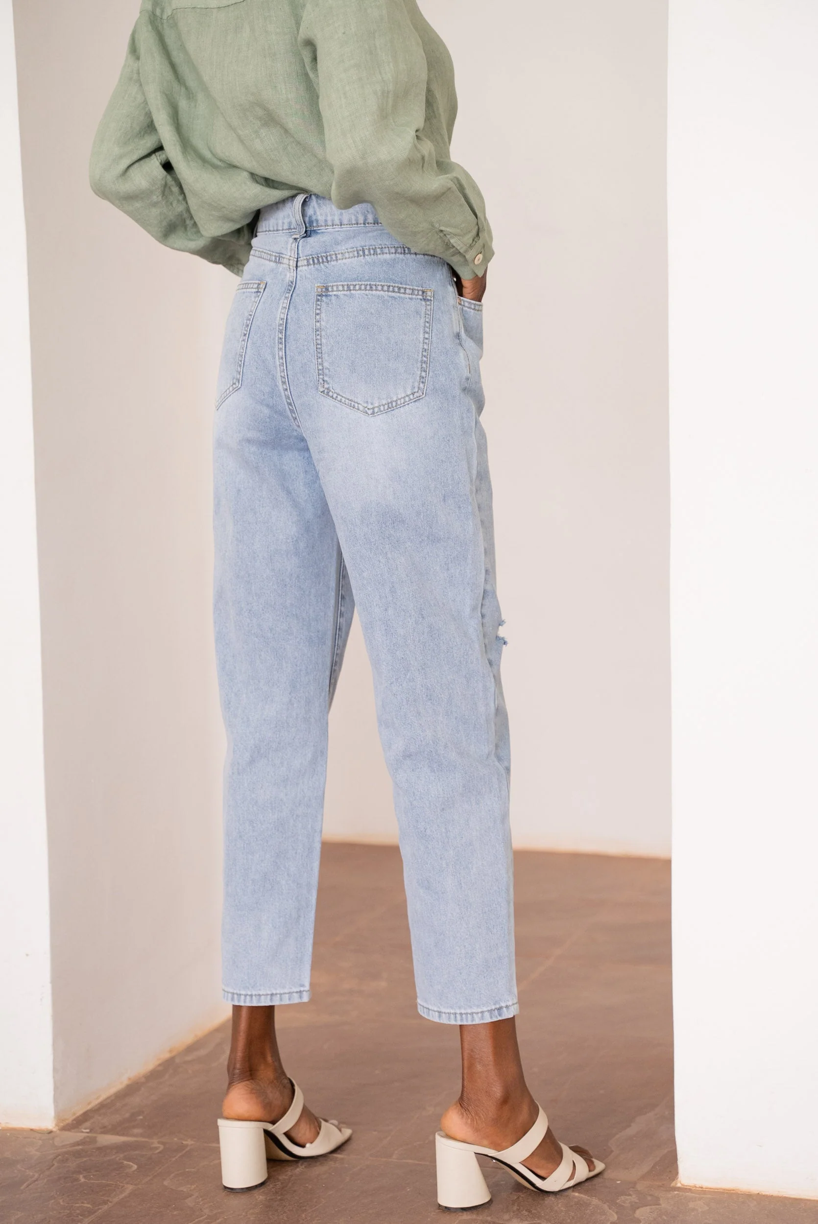 Jean Margot - denim très clair - Image 4